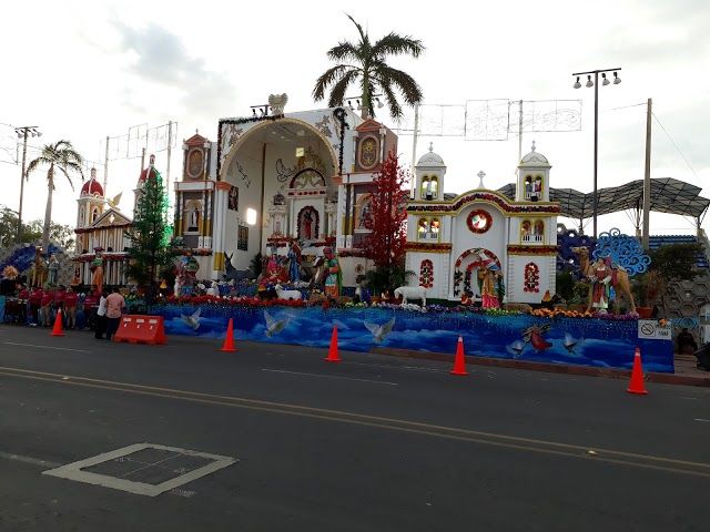 Luis Alfonso Velasquez Flores Park